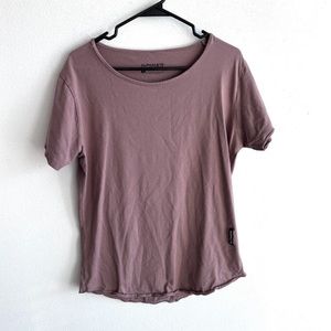 Alphalete Lifestyle Fit Men’s Scoop Neck T-Shirt (Large)